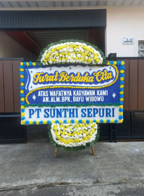 Papan Bunga Duka di Singkep Pesisir