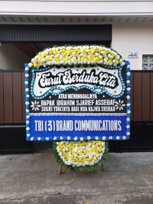 Papan Bunga Duka di Singkep Pesisir